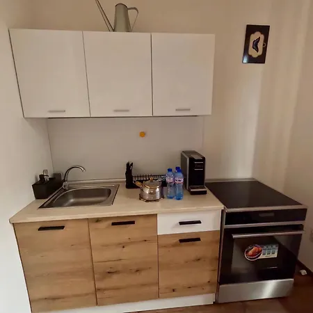 2030 For Rent 5 Guests - N3 Apartment